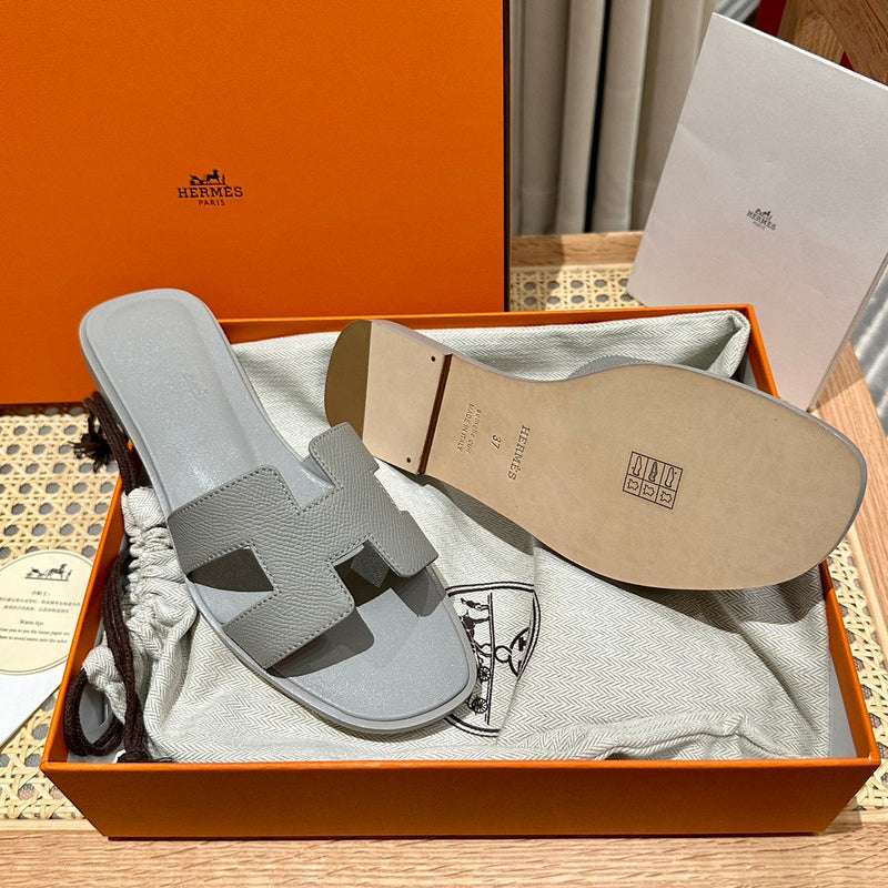 Sandália Hermès