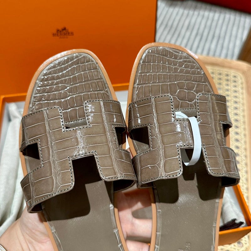 Sandália Hermès