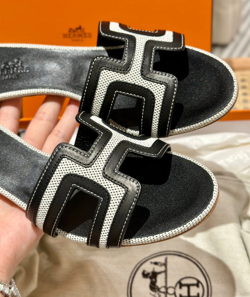 Sandália Hermès