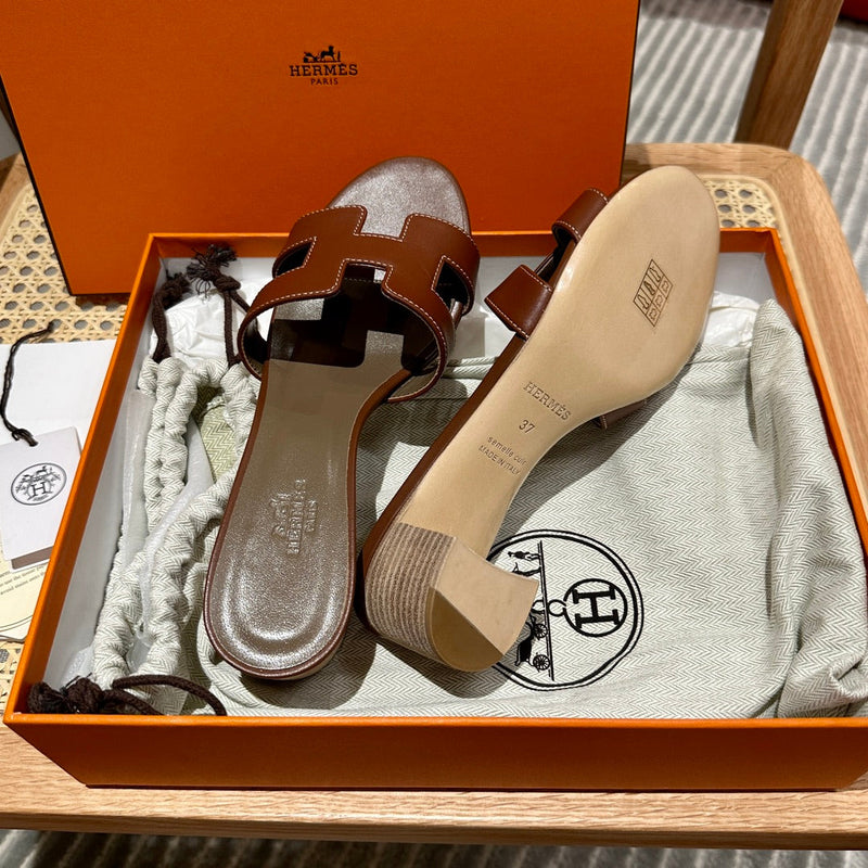Sandália Hermès