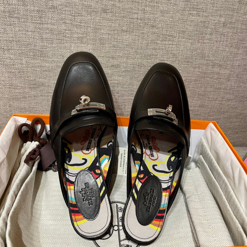 Sandália Hermès