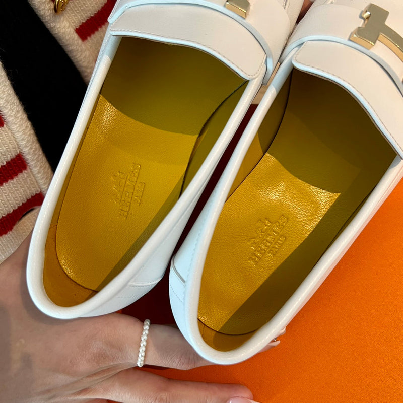 Sandália Hermès
