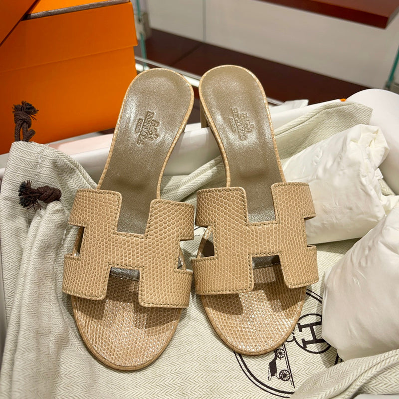 Sandália Hermès