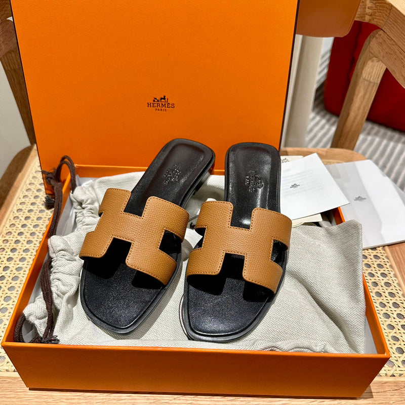 Sandália Hermès