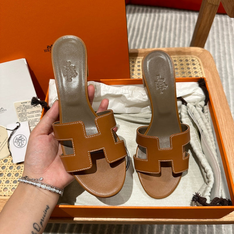Sandália Hermès