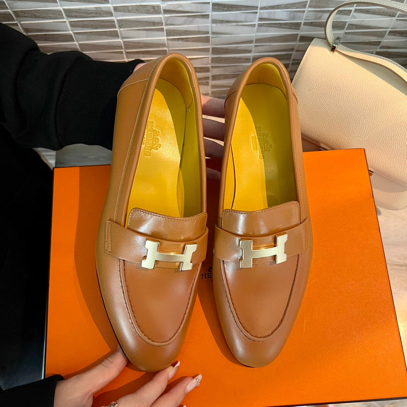 Sandália Hermès