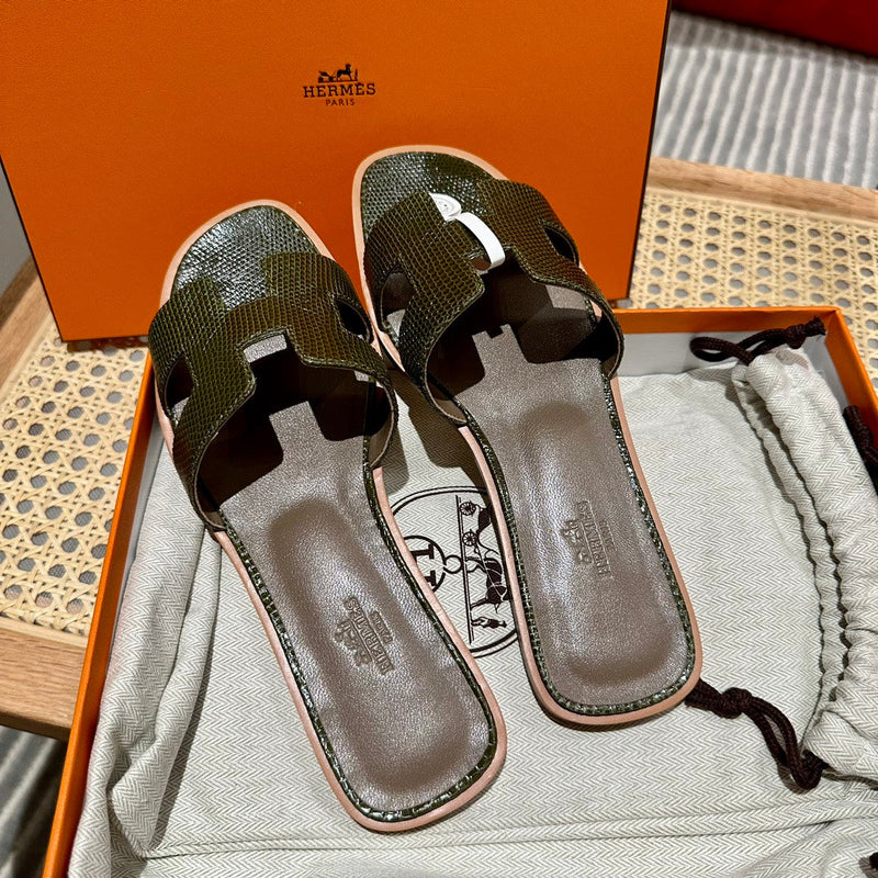 Sandália Hermès