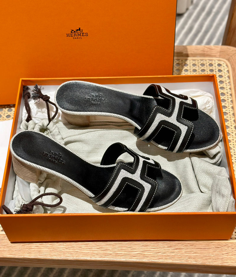 Sandália Hermès