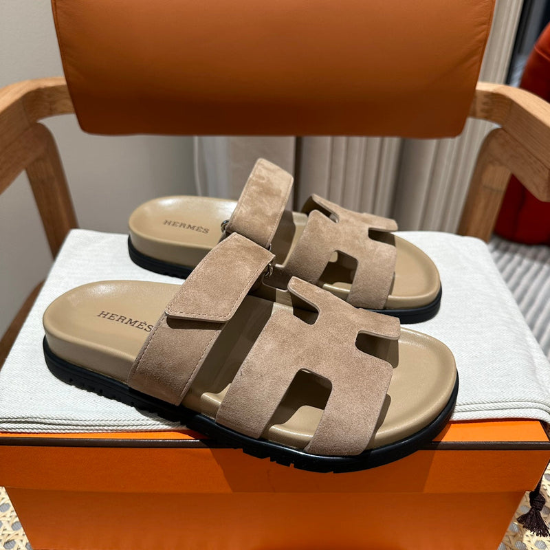 Sandália Hermès