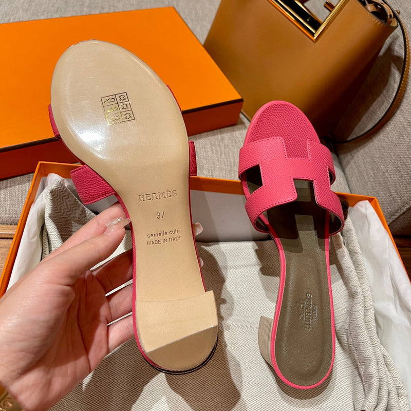 Sandália Hermès