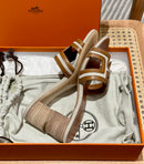 Sandália Hermès