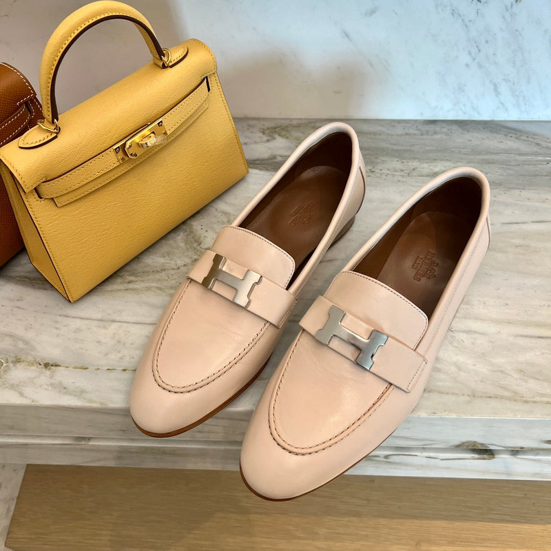 Sandália Hermès