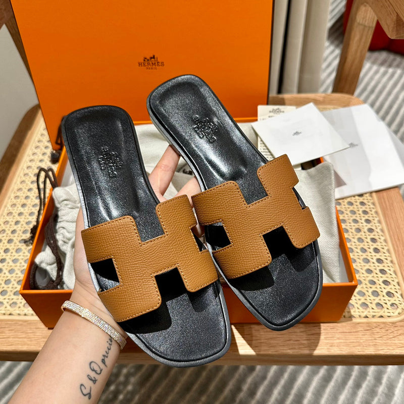 Sandália Hermès