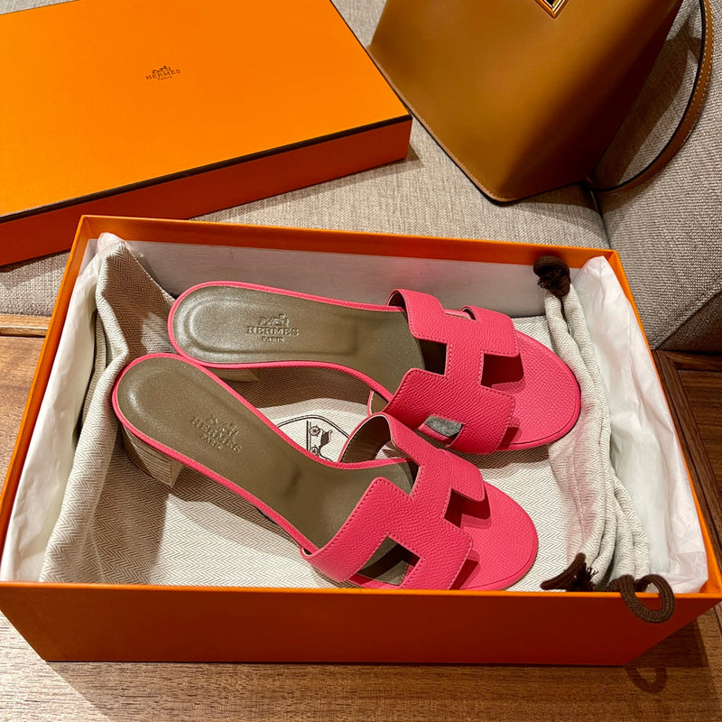 Sandália Hermès