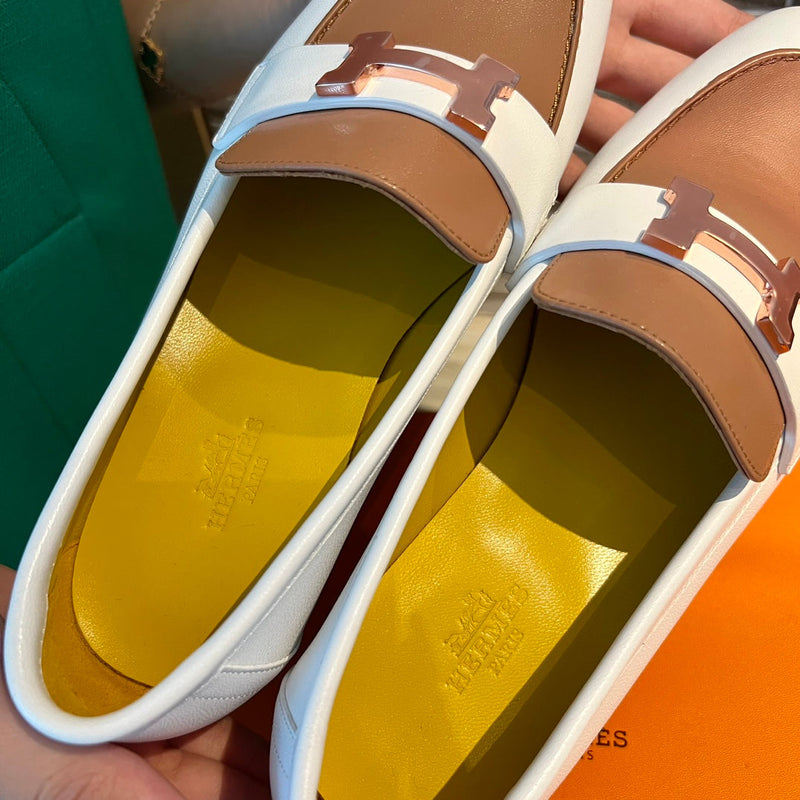 Sandália Hermès