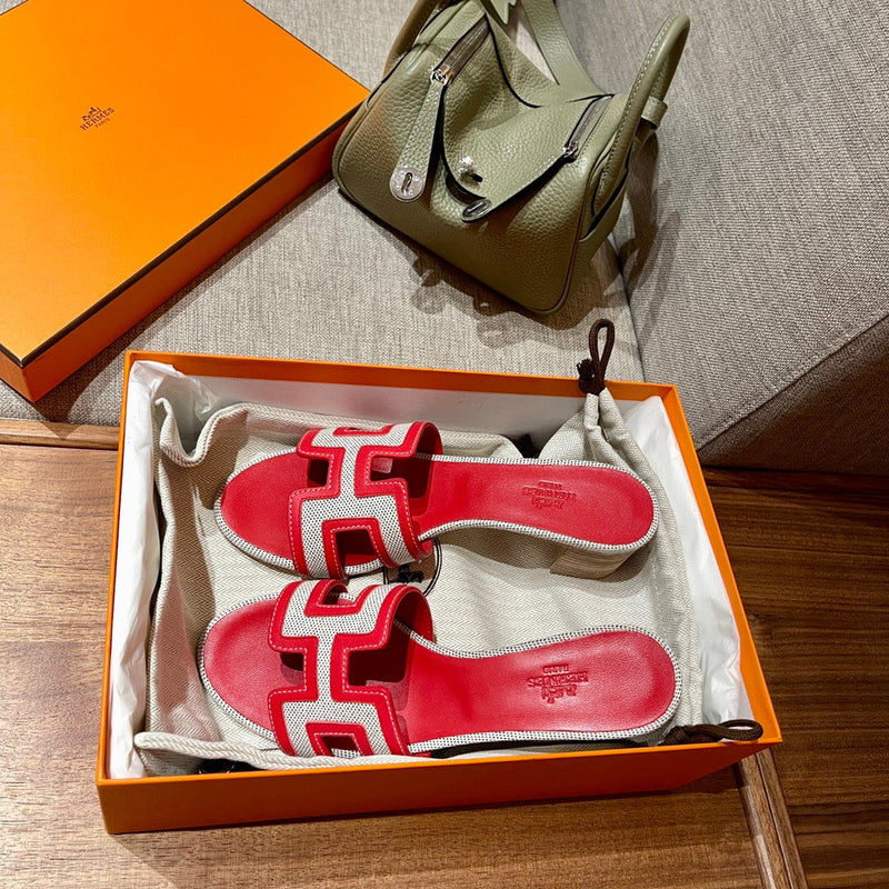 Sandália Hermès
