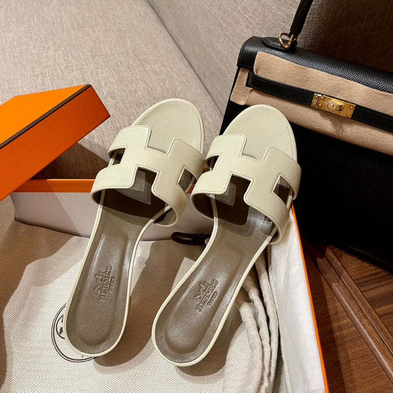 Sandália Hermès