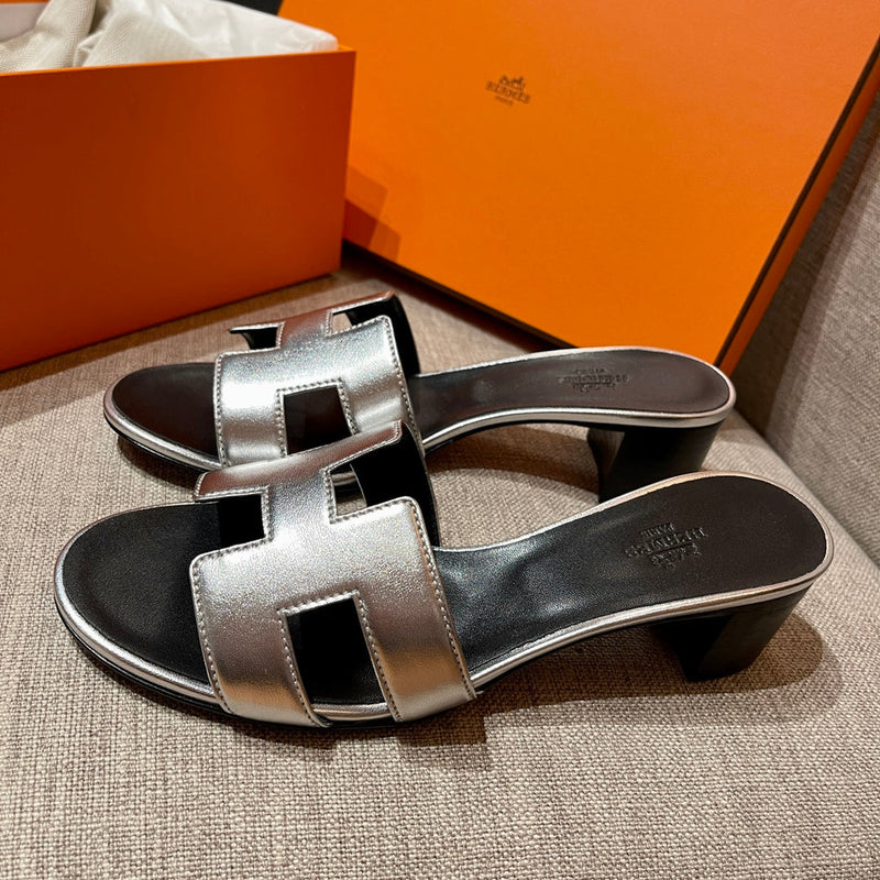 Sandália Hermès