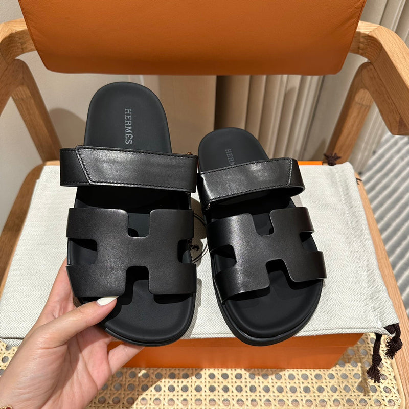Sandália Hermès