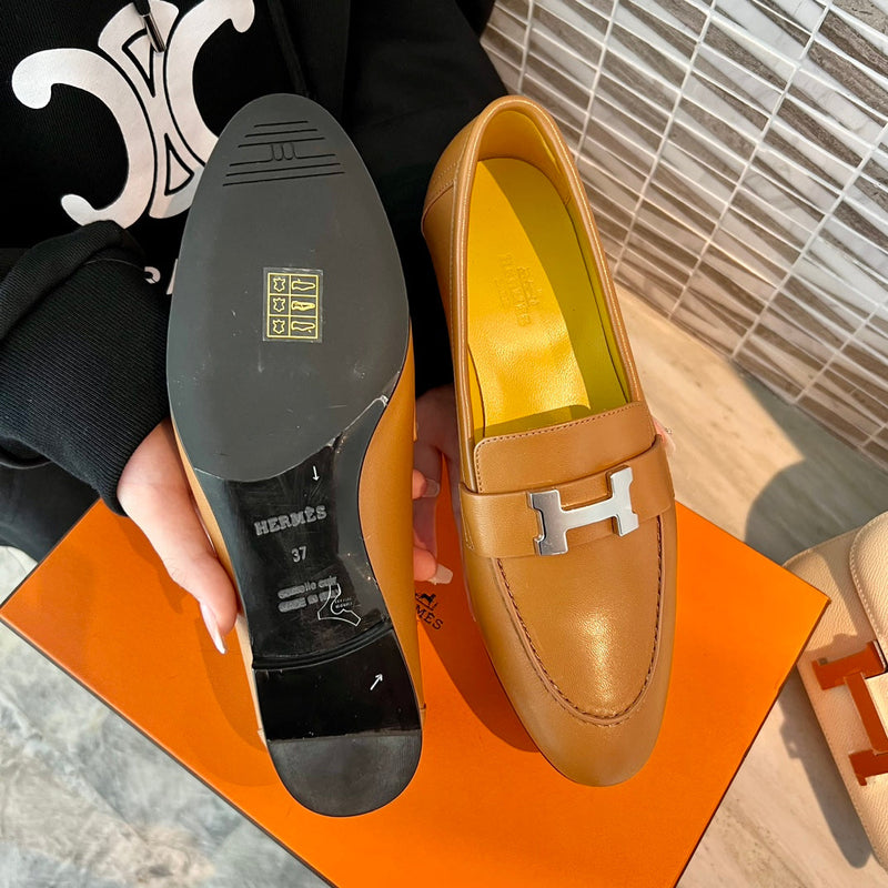 Sandália Hermès