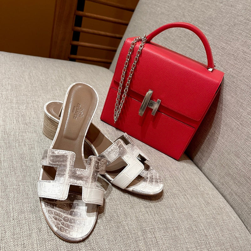 Sandália Hermès