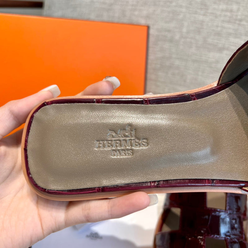 Sandália Hermès