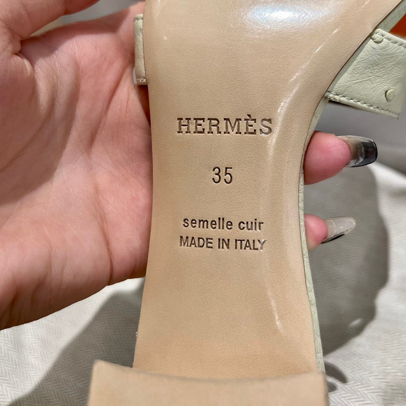 Sandália Hermès