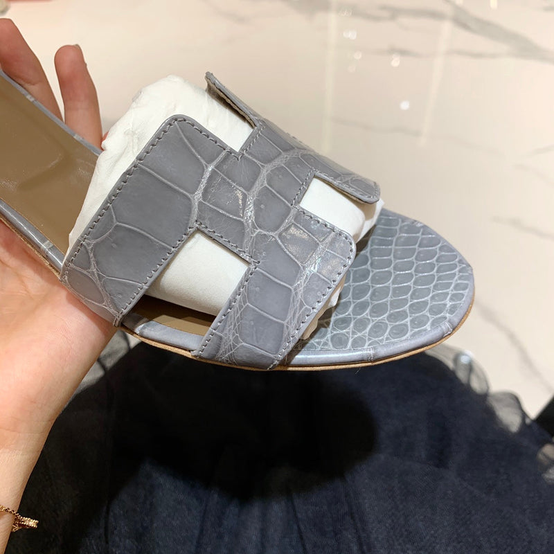 Sandália Hermès