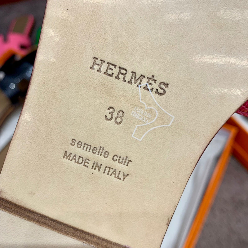 Sandália Hermès