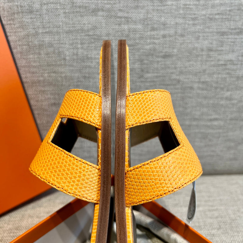 Sandália Hermès