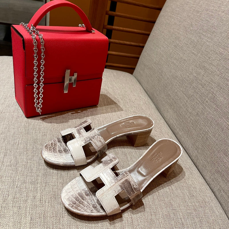 Sandália Hermès