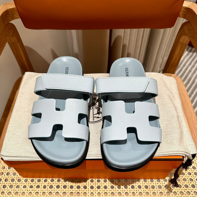 Sandália Hermès