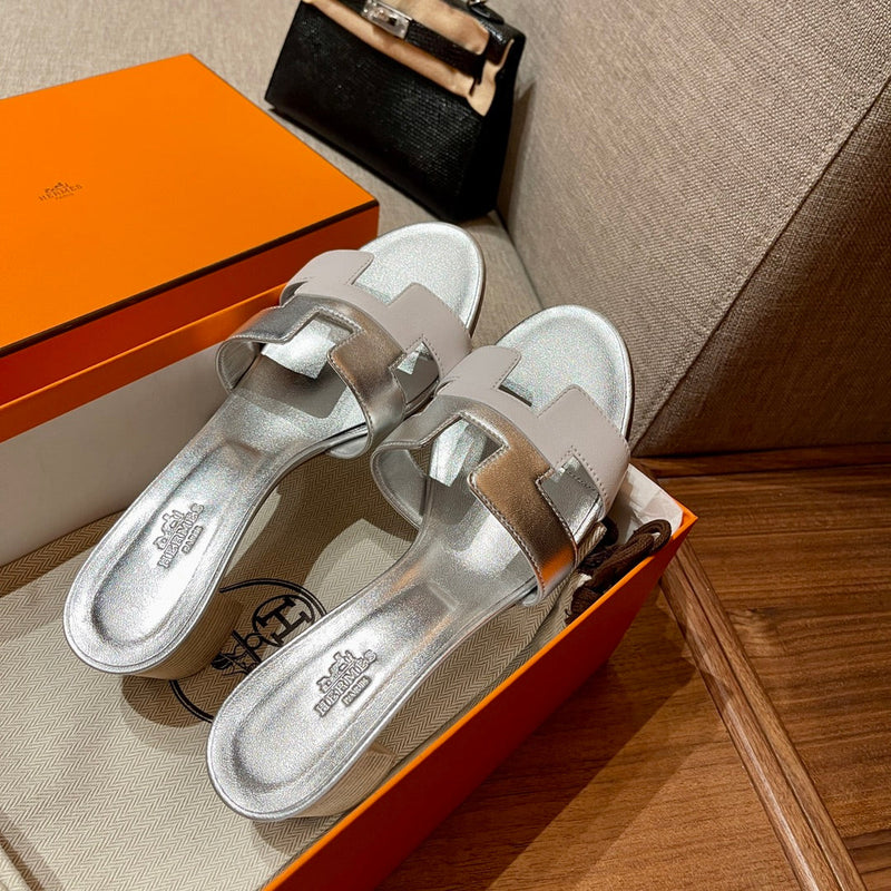 Sandália Hermès