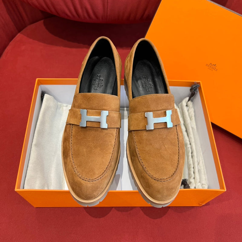 Sandália Hermès