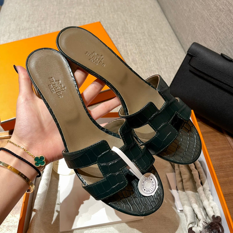 Sandália Hermès