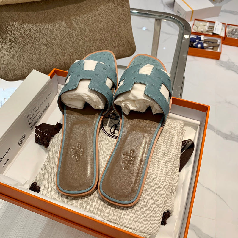 Sandália Hermès