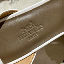 Sandália Hermès