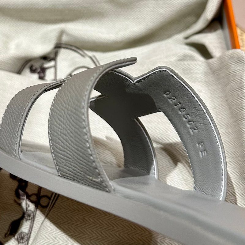 Sandália Hermès