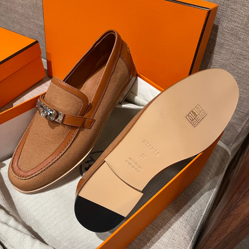 Sandália Hermès