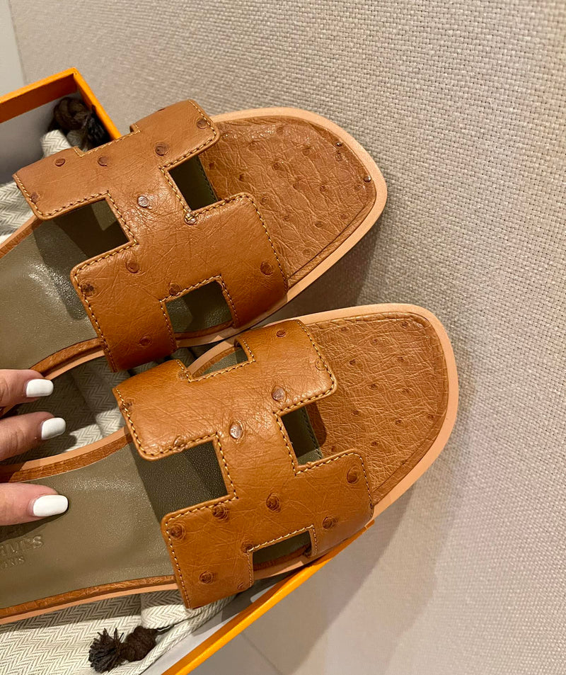 Sandália Hermès