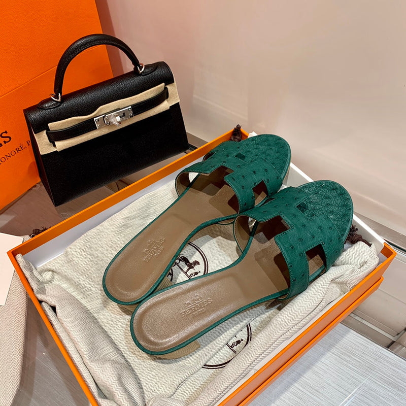 Sandália Hermès
