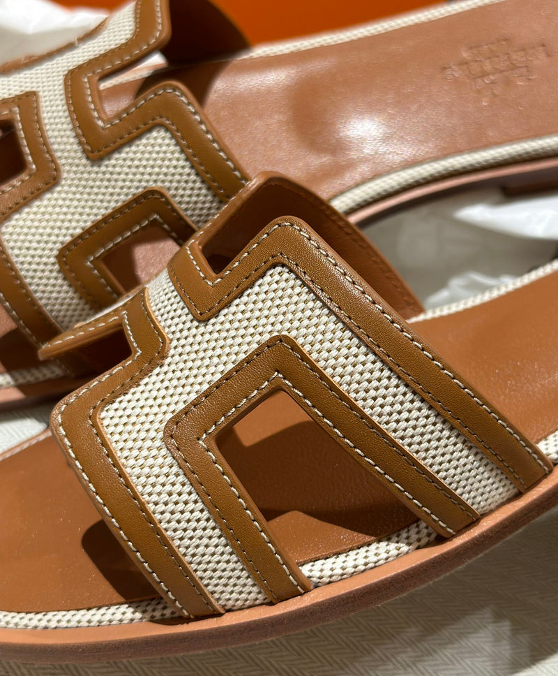 Sandália Hermès