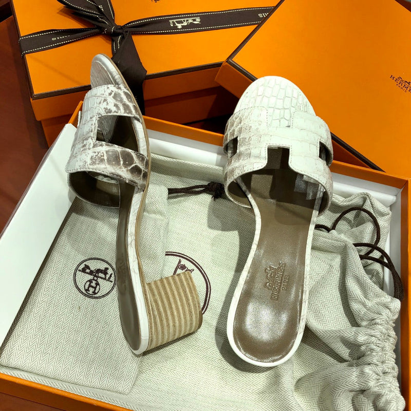Sandália Hermès