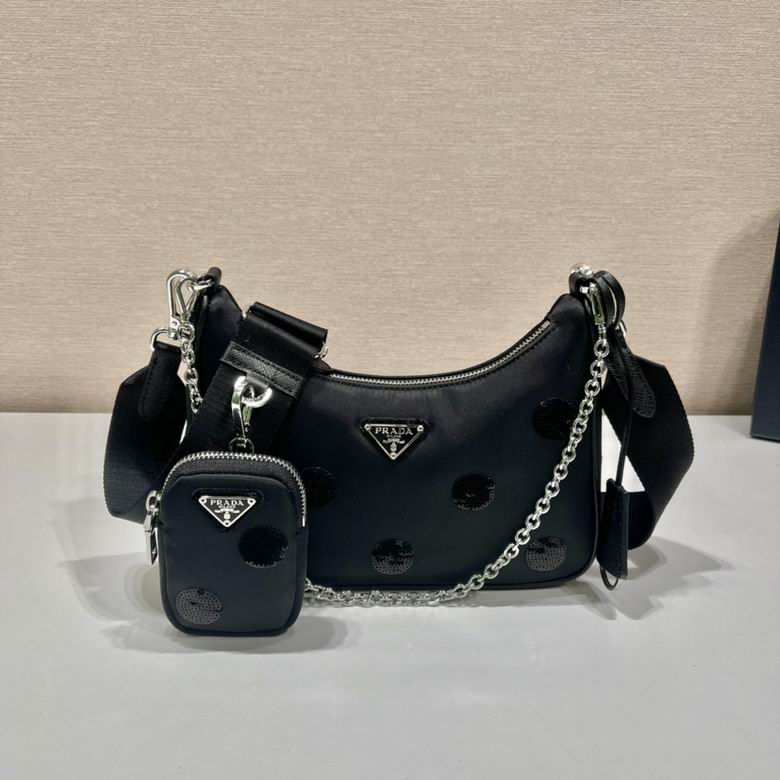 Bolsa Prada Re-Edition