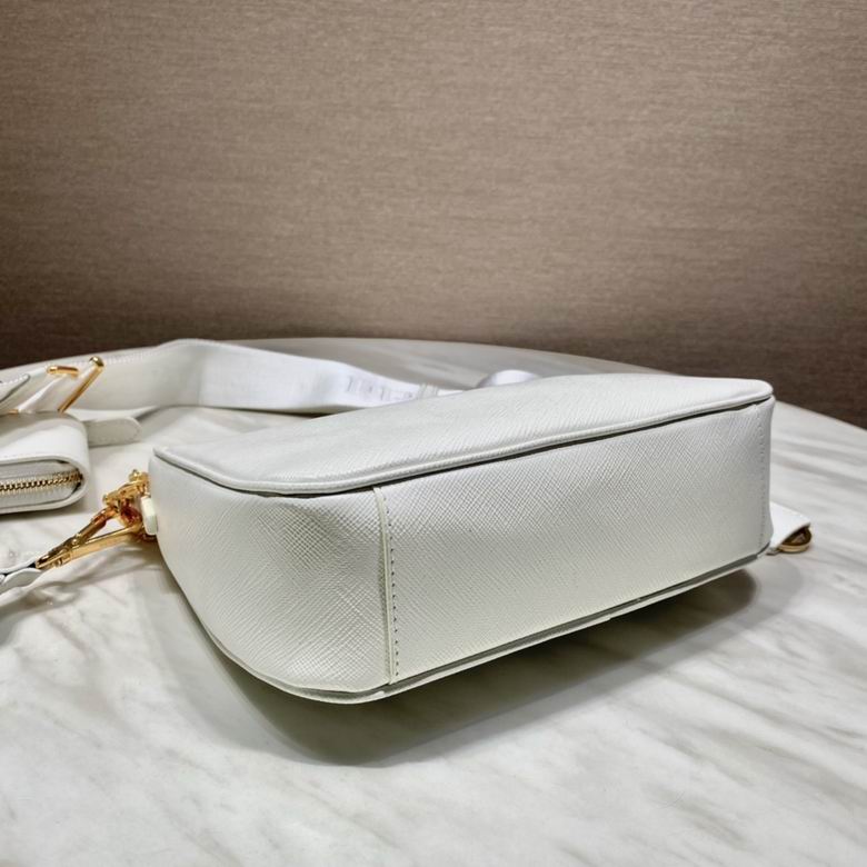 Bolsa Prada Re-Edition