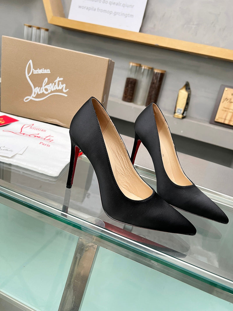 Christian Louboutin Salto Alto