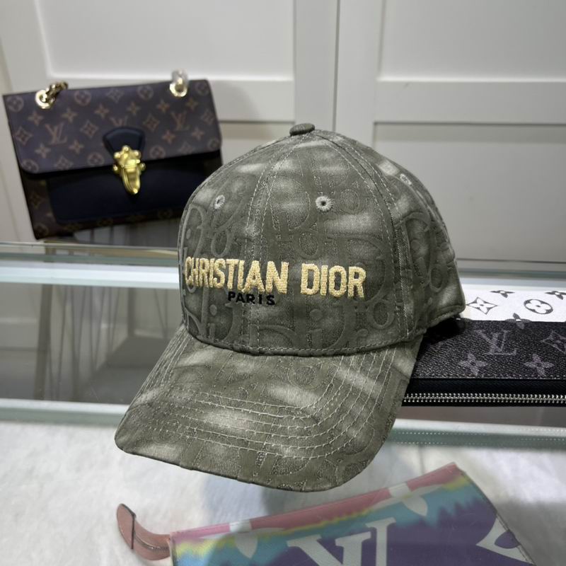 Boné Christian Dior