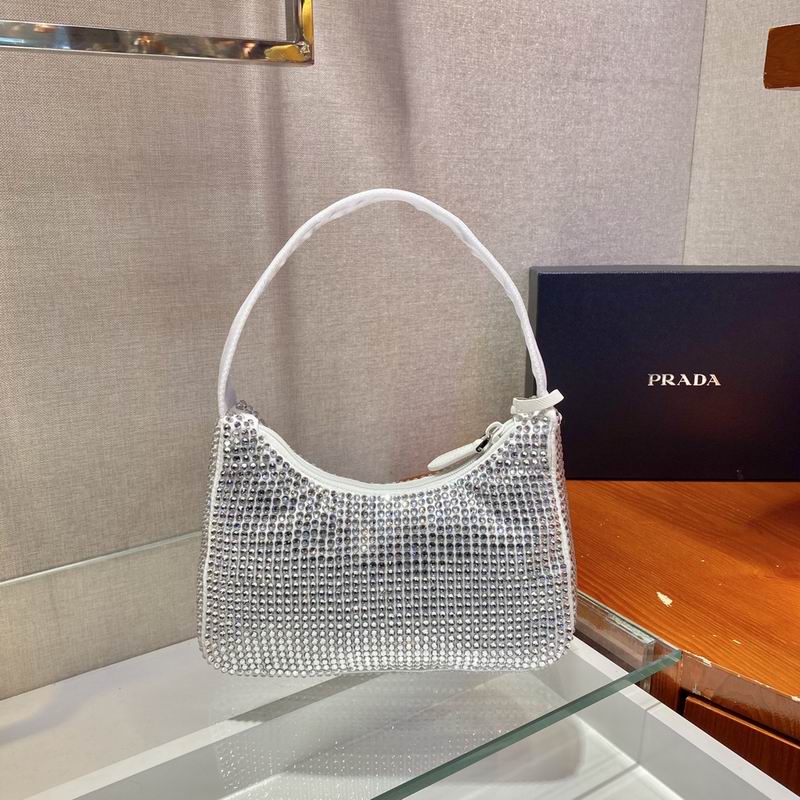 Bolsa Prada Re-Edition Duchesse