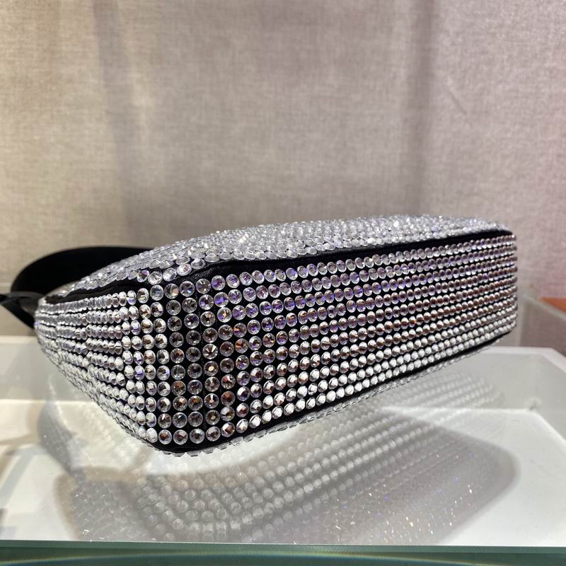 Bolsa Prada Re-Edition Duchesse
