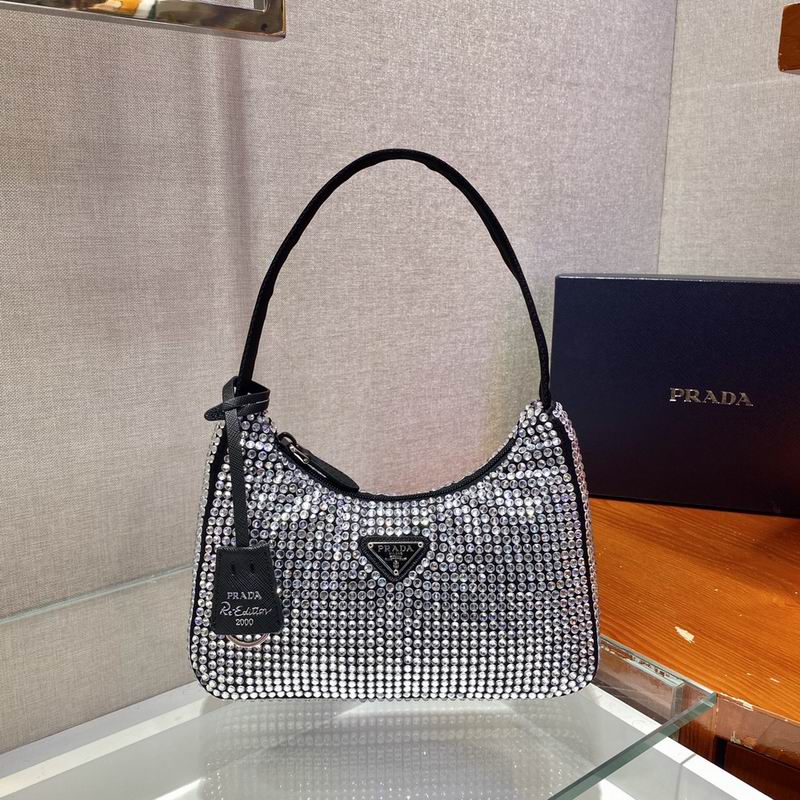 Bolsa Prada Re-Edition Duchesse
